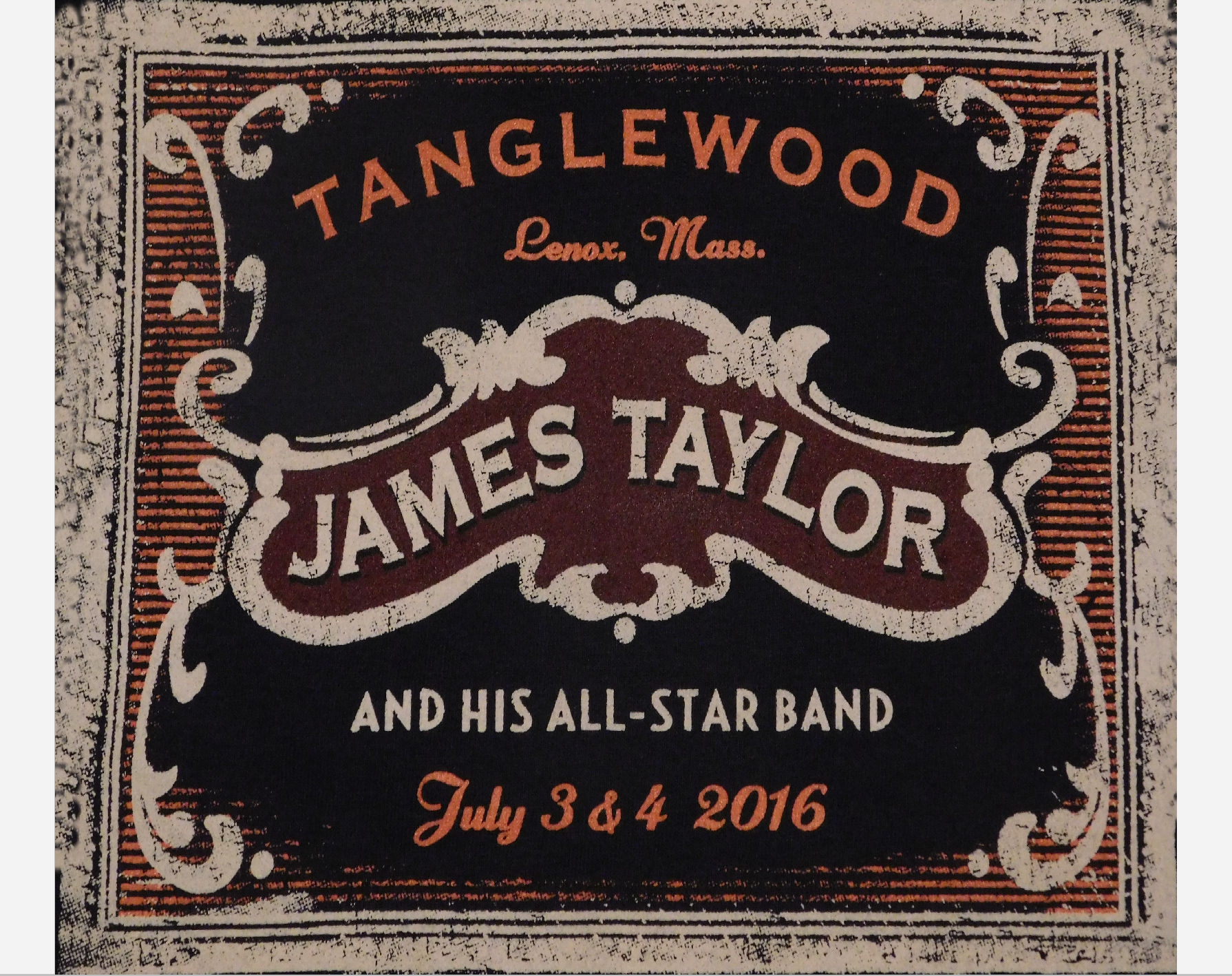 JamesTaylor2016-07-03TanglewoodLenoxMA (5).jpg